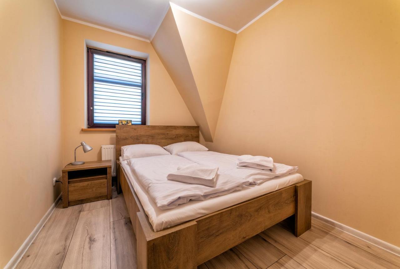 Apartamenty Alicja Dzierzoniow Luaran gambar
