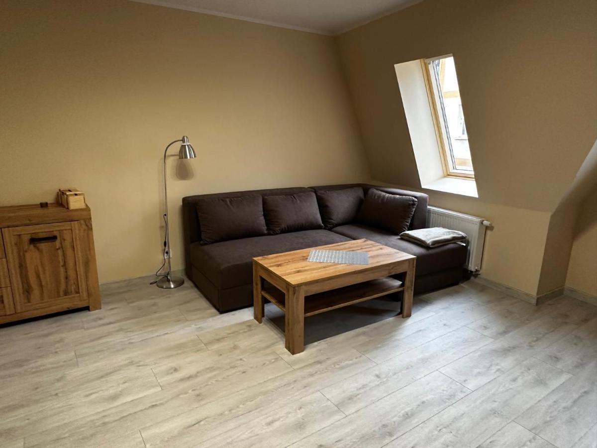 Apartamenty Alicja Dzierzoniow Luaran gambar