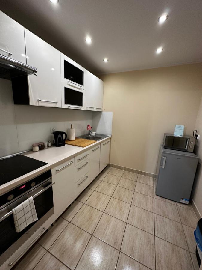 Apartamenty Alicja Dzierzoniow Luaran gambar