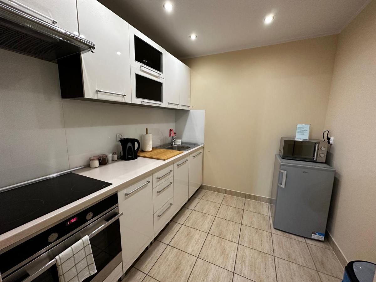 Apartamenty Alicja Dzierzoniow Luaran gambar
