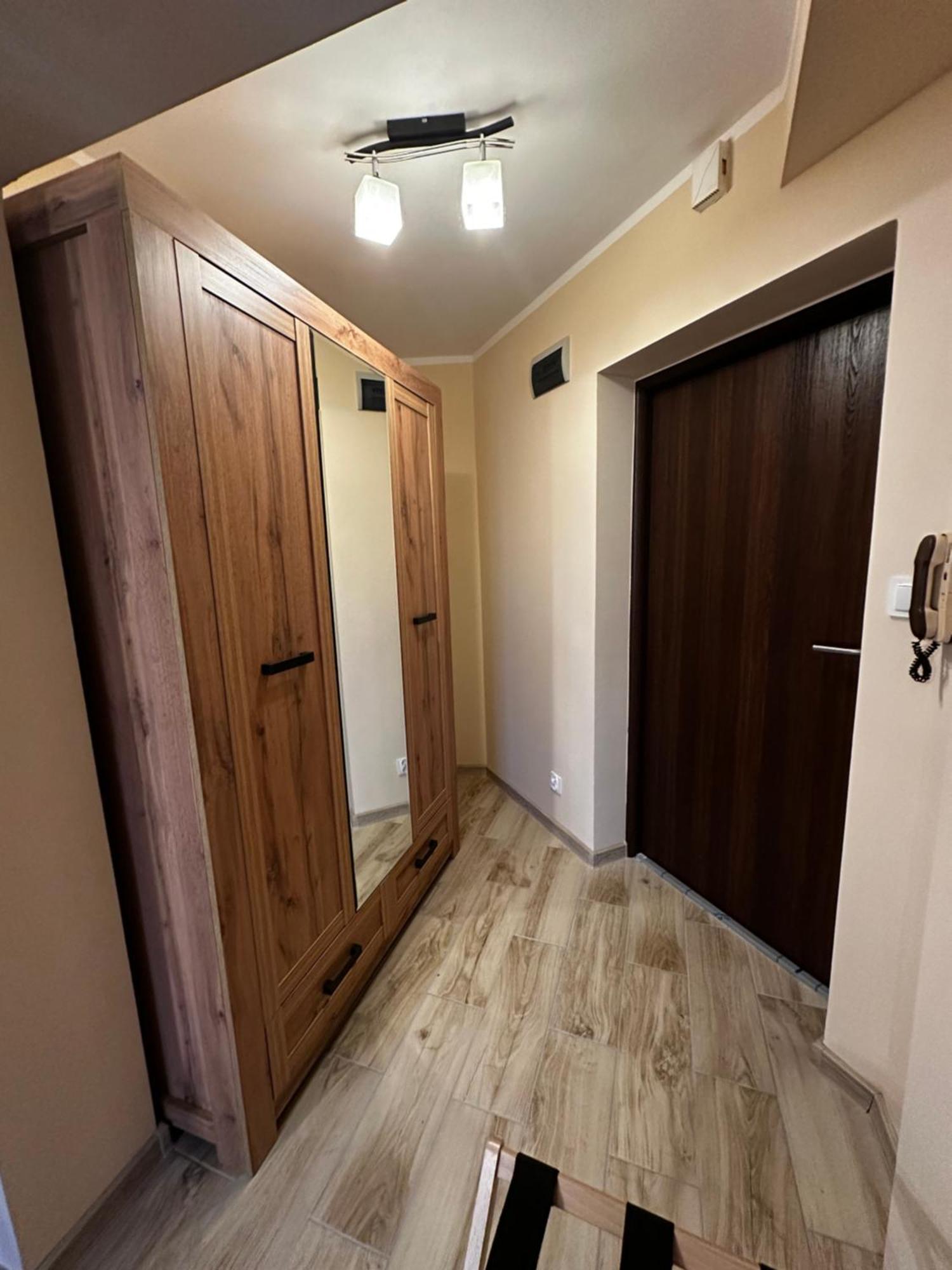 Apartamenty Alicja Dzierzoniow Luaran gambar