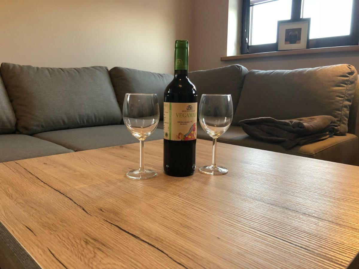 Apartamenty Alicja Dzierzoniow Luaran gambar