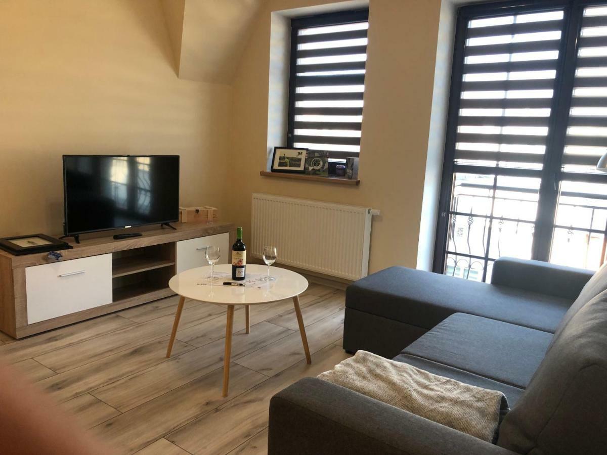 Apartamenty Alicja Dzierzoniow Luaran gambar