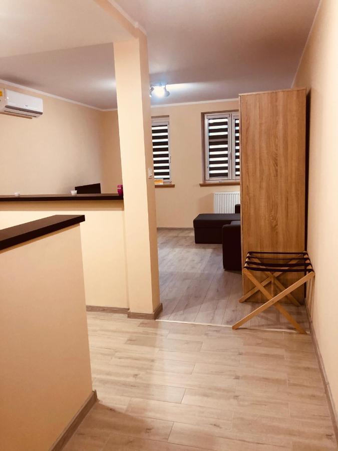 Apartamenty Alicja Dzierzoniow Luaran gambar